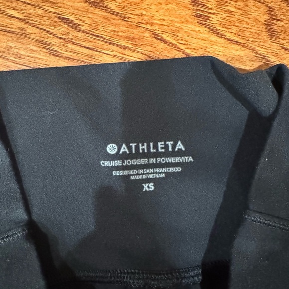 Black Athleta Cruise Jogger in Powervita Black Size XS - Picture 4 of 4